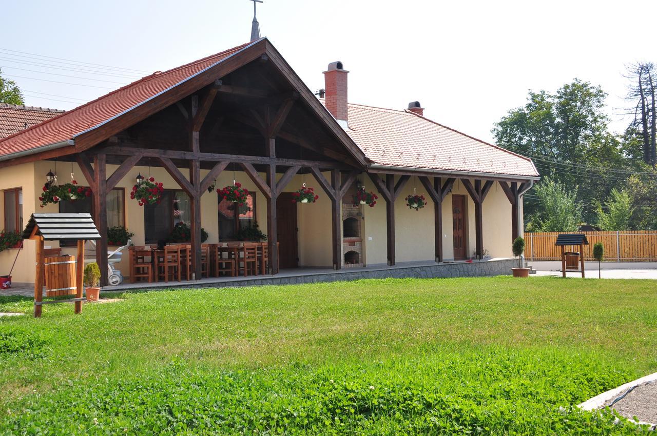 Vila Anna Malnas Bai Exterior foto